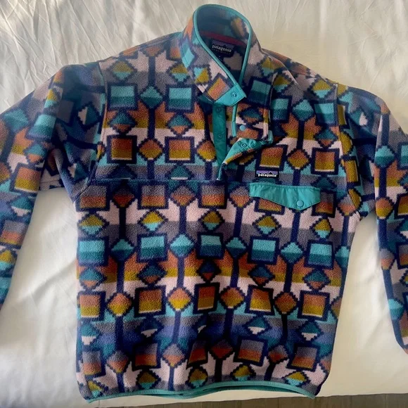 Patagonia fleece - brand new barely worn perfect condition size medium - Picture 4 of 5